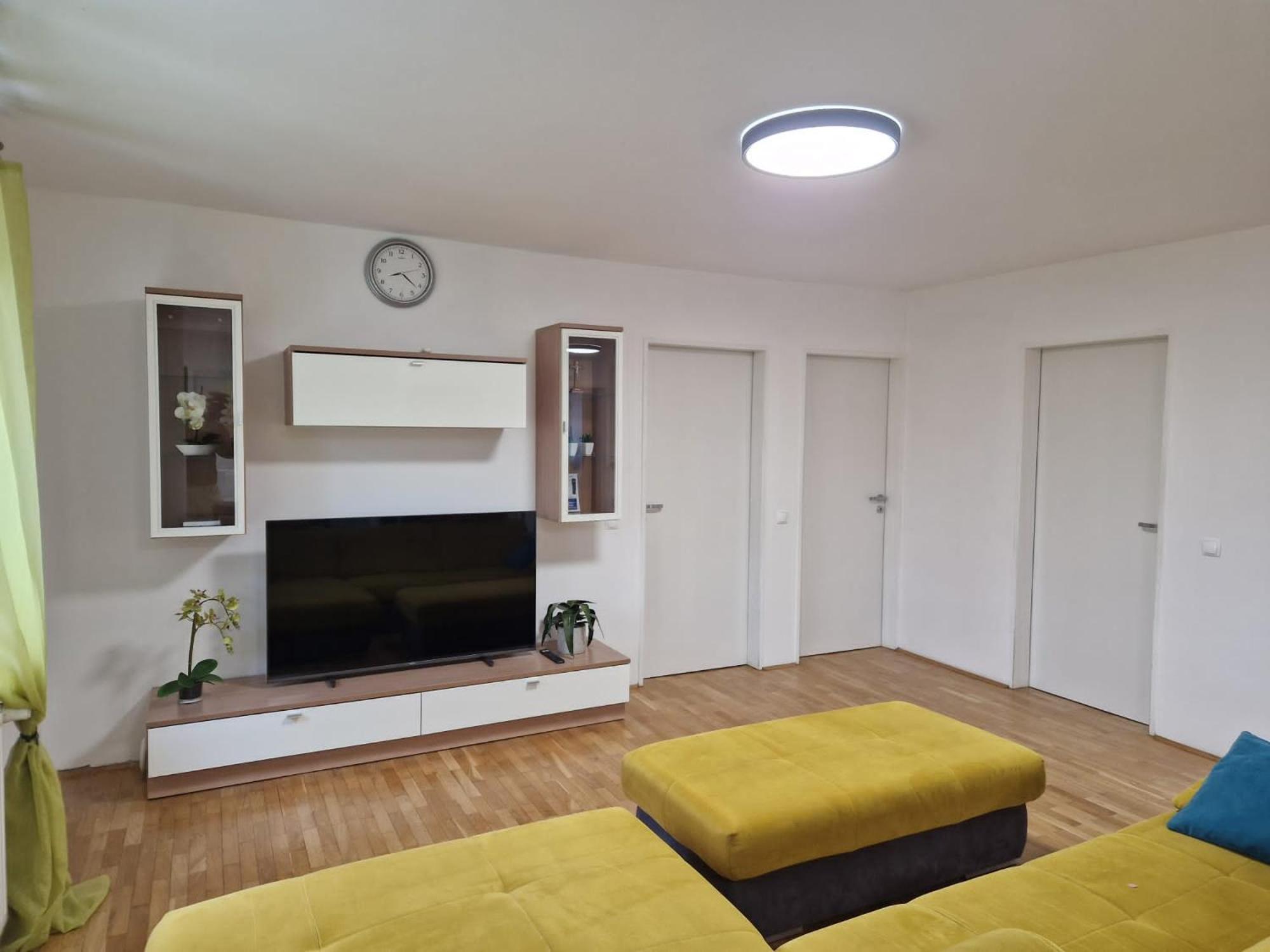 דירות לובליאנה Patricia House מראה חיצוני תמונה