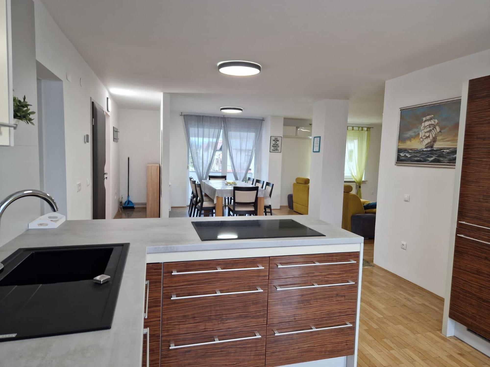 דירות לובליאנה Patricia House מראה חיצוני תמונה